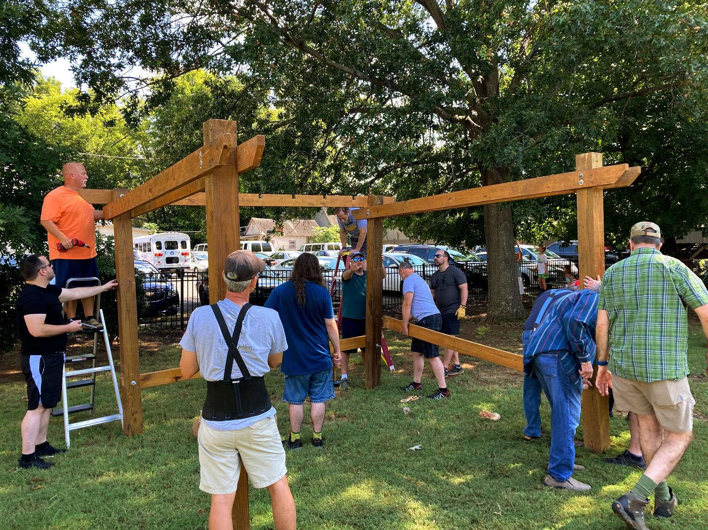 sukkah building